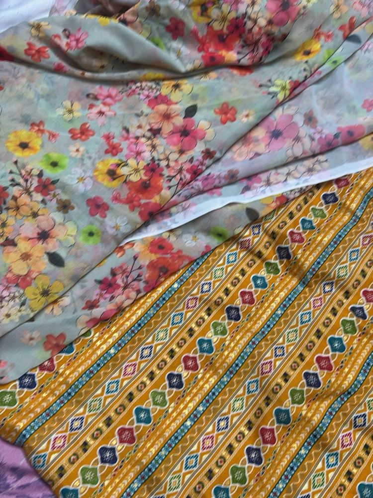 Beautiful Floral  Print kurti fabric co
