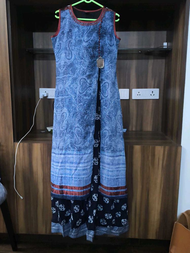 Blue Paisley Print long kurta/gown