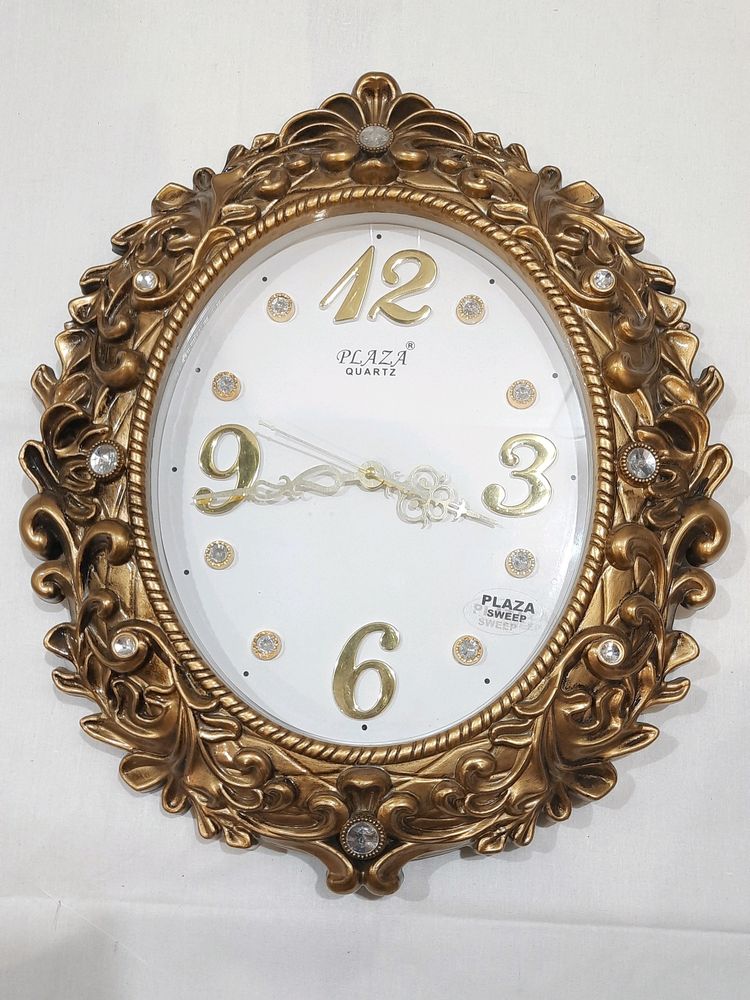Wall Clock &amp; Decor ⏰️