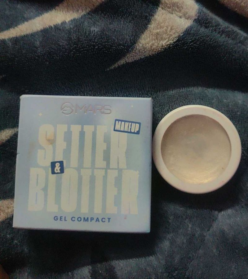 Mars Setter &amp; Blotter Gel Compact