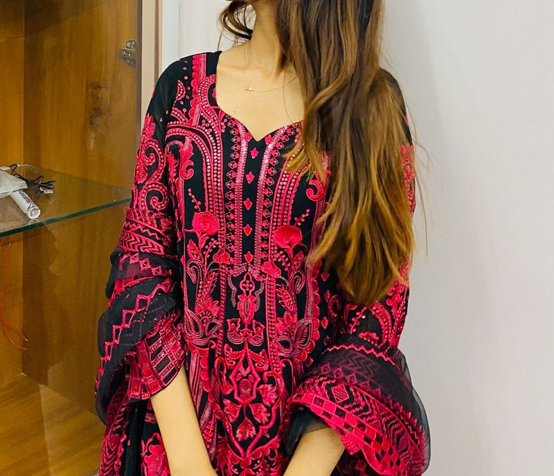 Black &amp; red Embroidered Kurta with dupatta