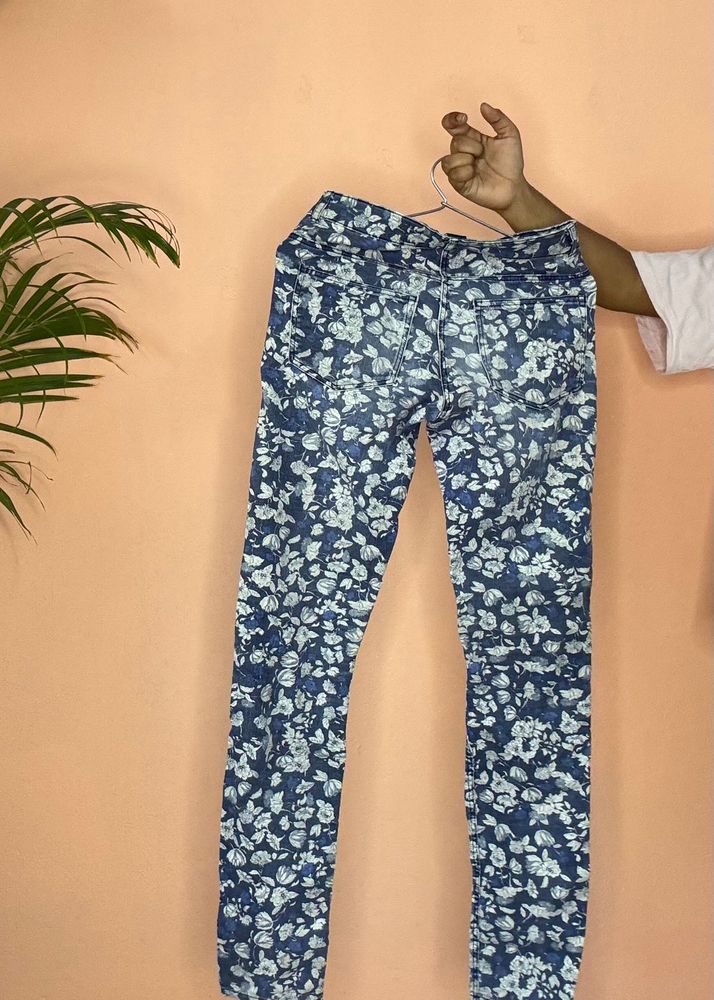 Floral Print Skinny Jeans
