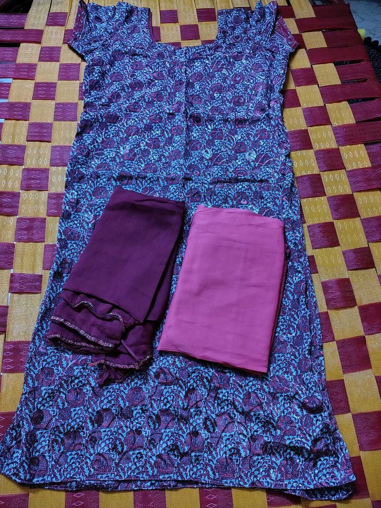 Printed Kurta Set with Dupatta