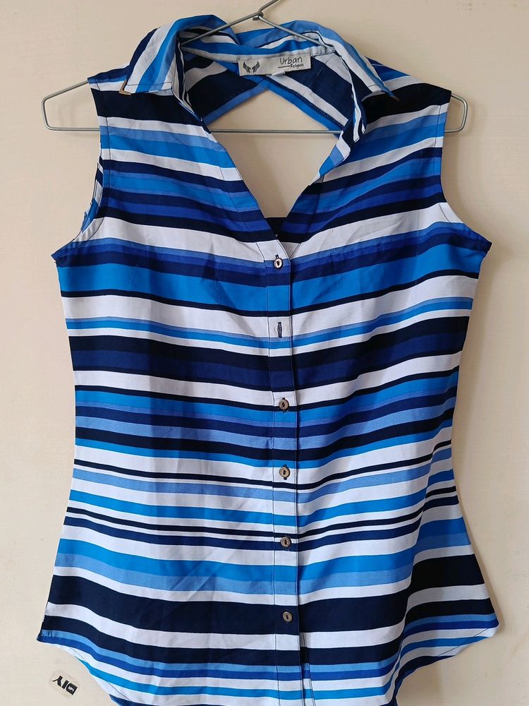 Brand : Urban Religion Fits Upto 32-34 Bust