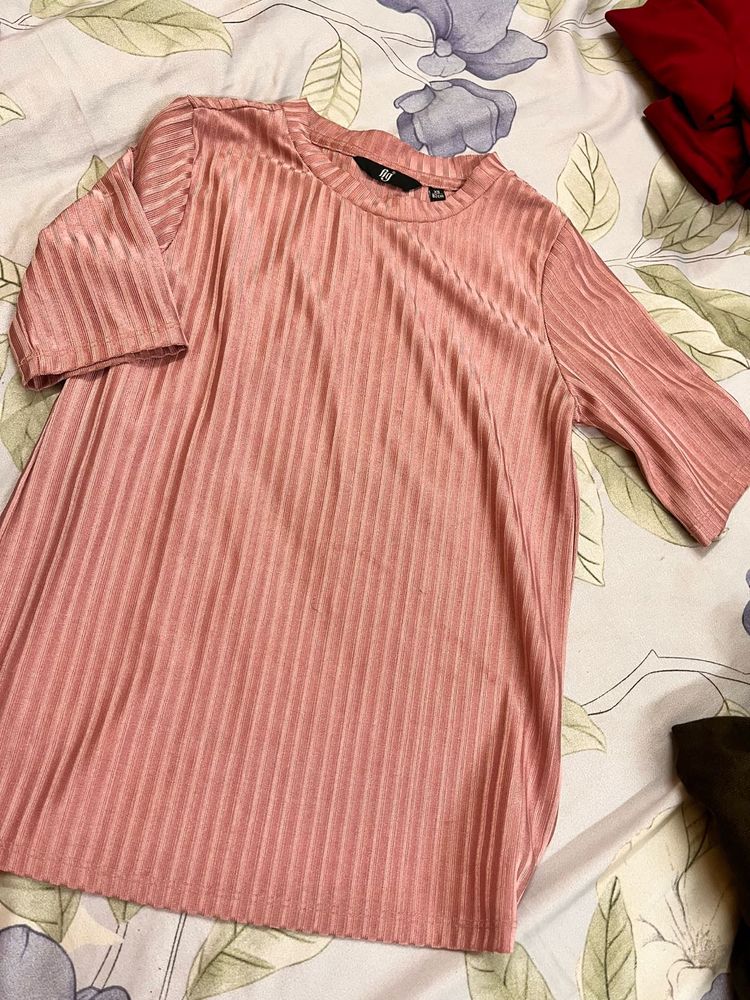 Ribbed Pink Short Sleeve Top