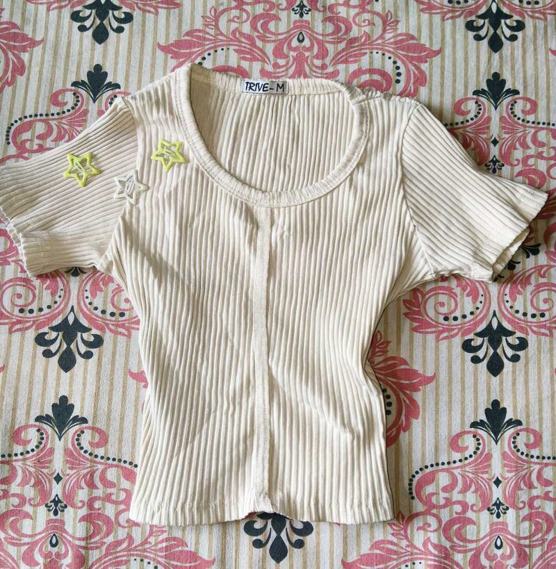 cutesy fitted crop top⭑.ᐟ
