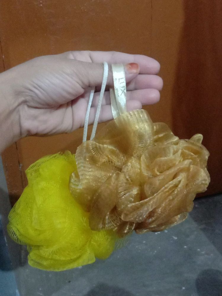 Combo Of Twin Loofaahs