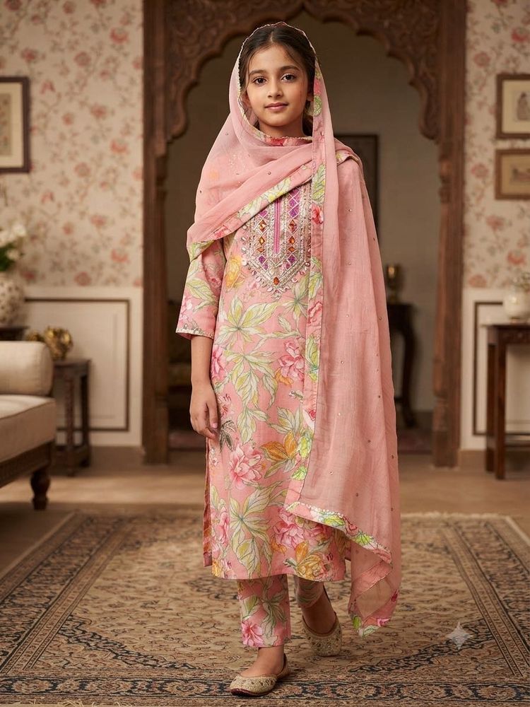 Girls Pink Floral Kurta Set