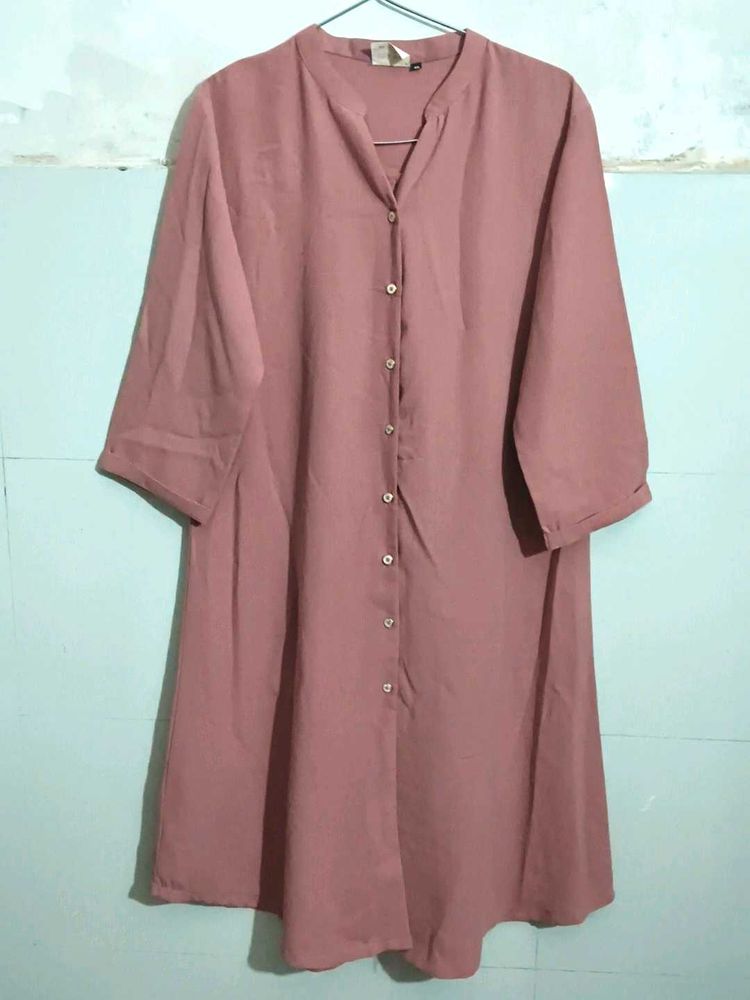 Elegant Pink Button-Down shirt dress