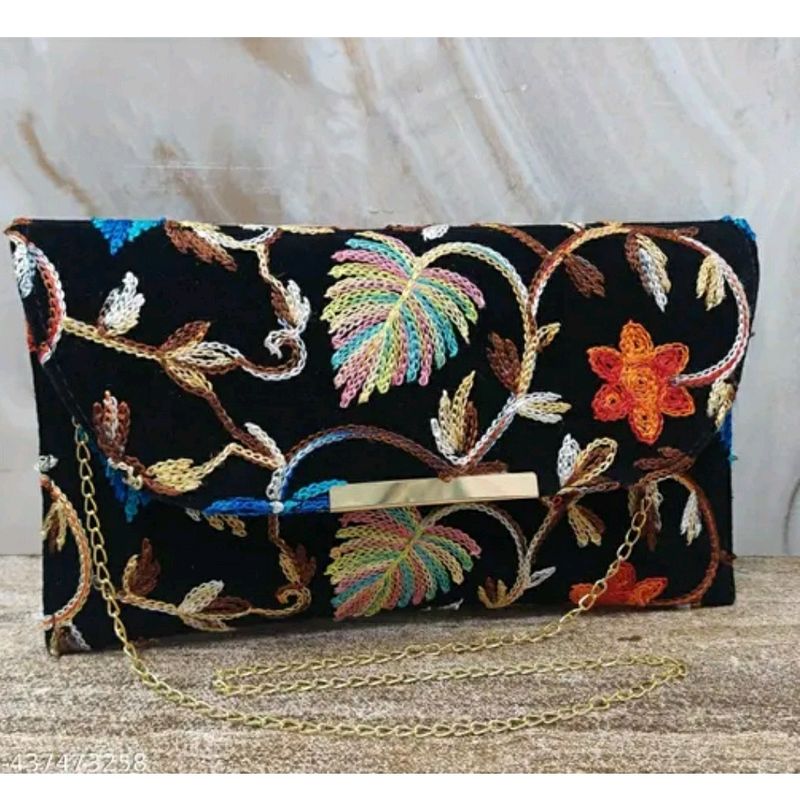 KASHMIRI THREAD WORK WOMEN'S CLUTCH (Totally New