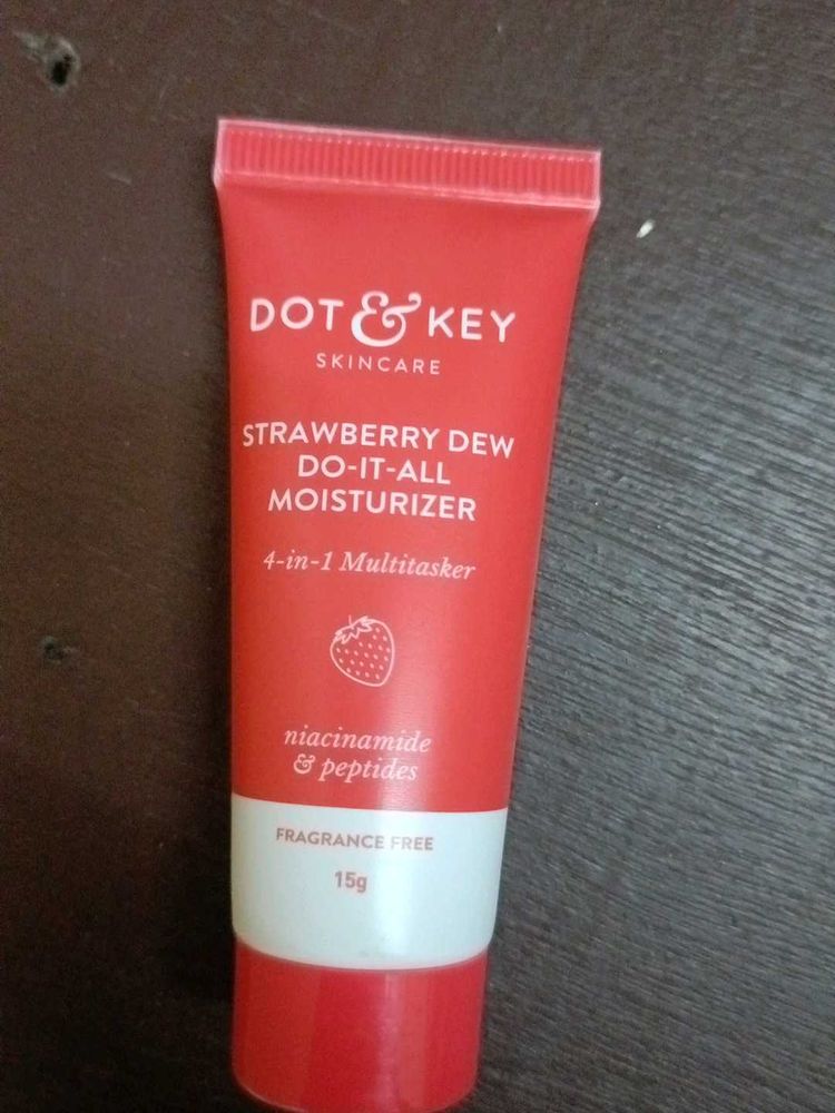 Dot &amp; Key Strawberry Dew Moisturizer