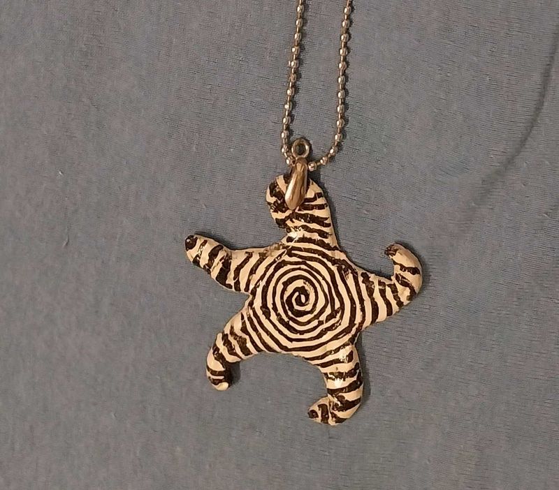 Starfish Pendant Necklace
