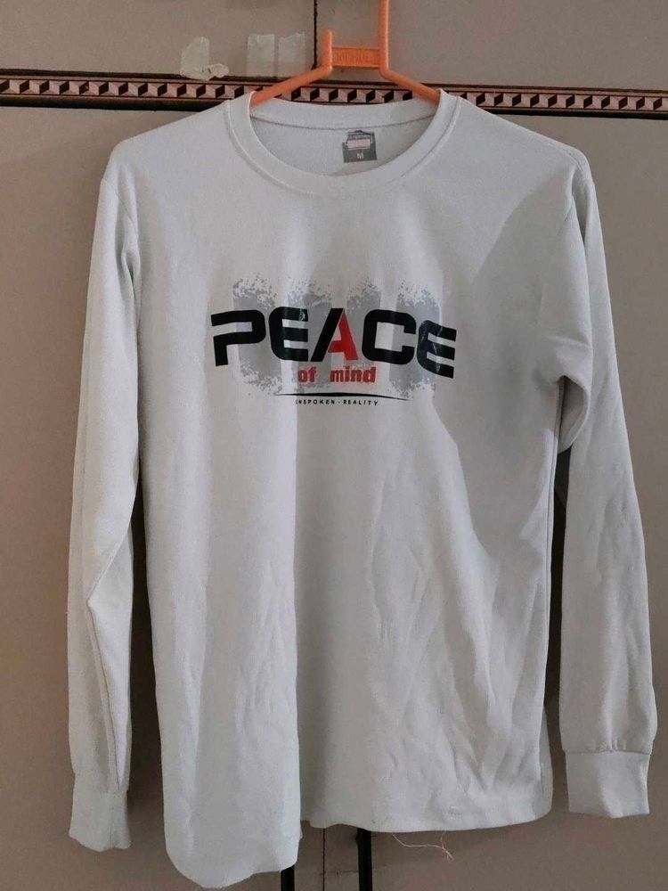 White Long Sleeve T-Shirt "Peace of Mind"