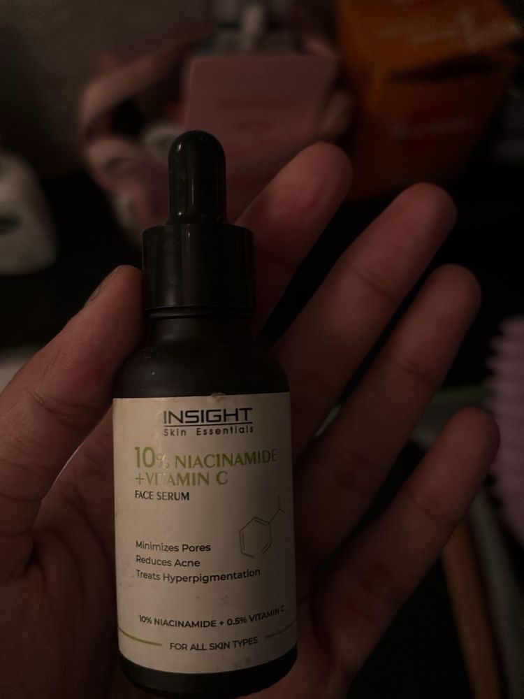 Insight 10% Niacinamide + Vitamin C Face Serum