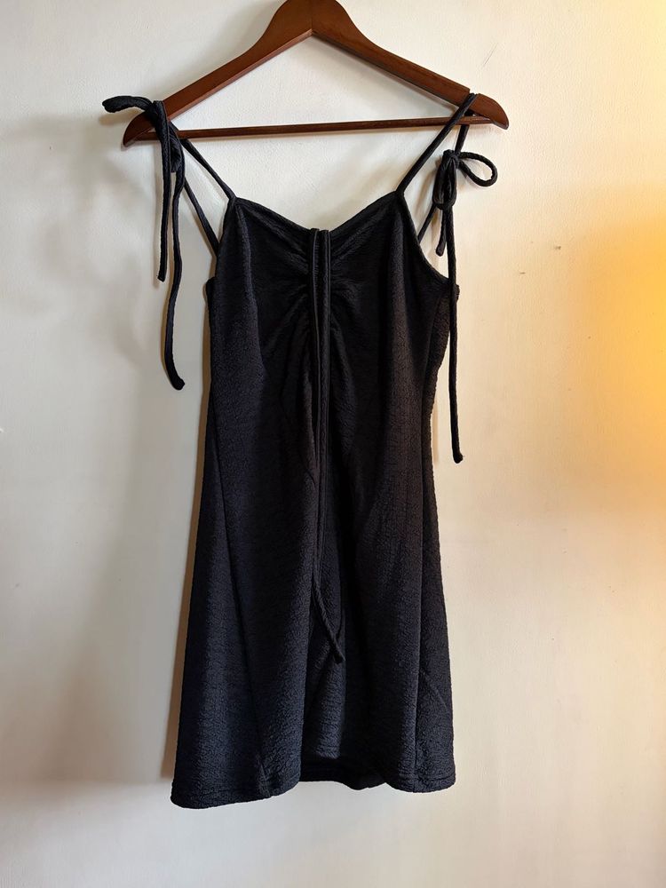 Chic Black Tie-Strap Mini Dress