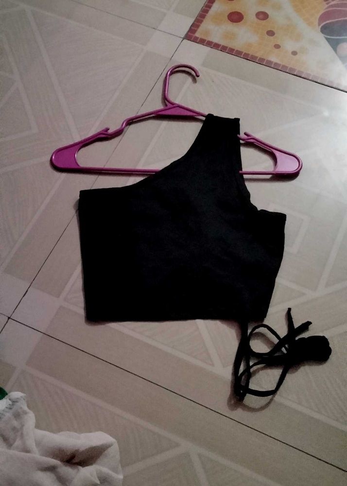 stylish back design one shoulder crop top