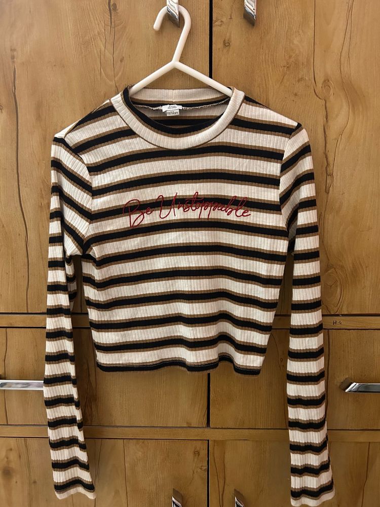 Striped Cropped Long Sleeve Top