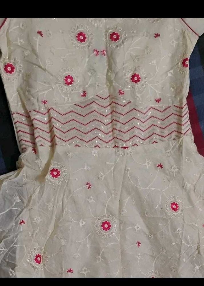 White  Embroidered Anarkali Kurti