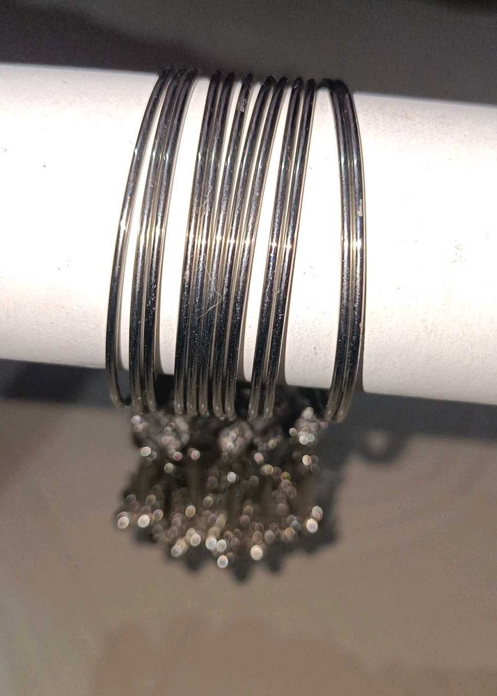Silver Tone Bangles Set