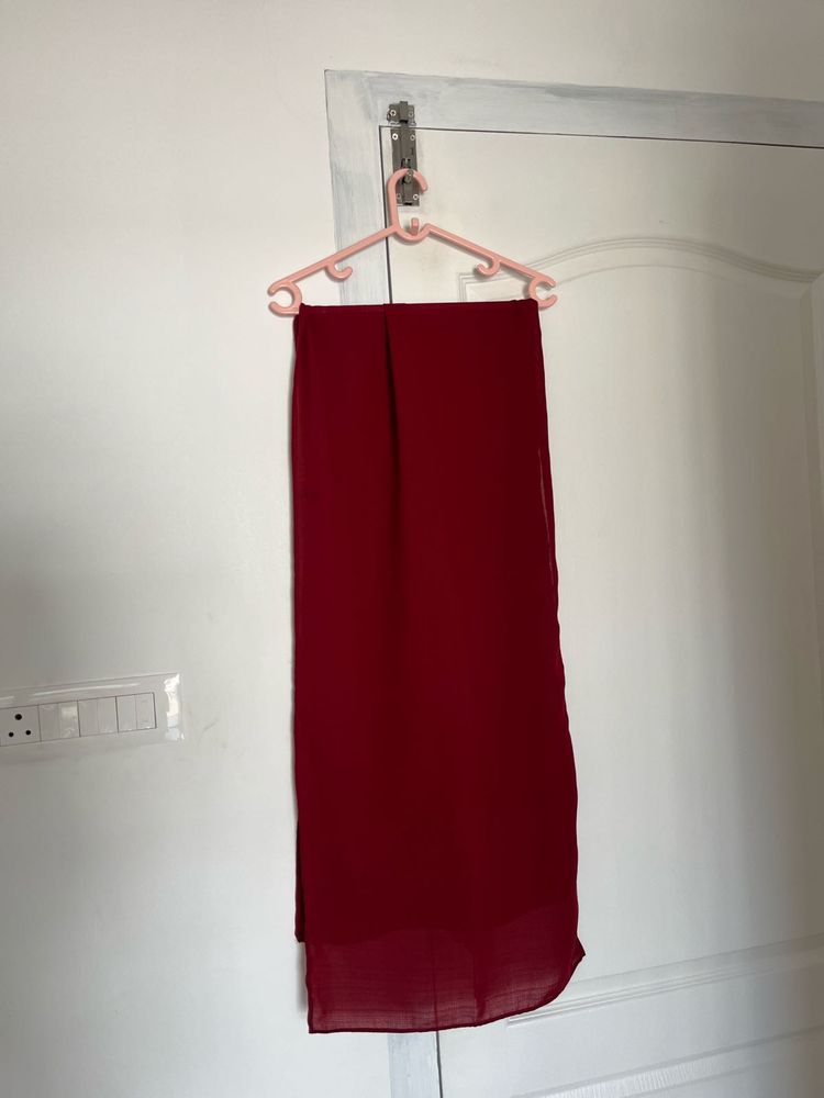 maroon hijab