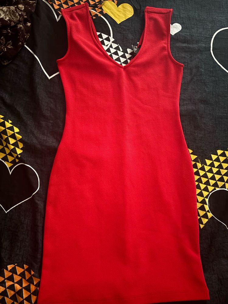 Chic Red Bodycon Mini Dress