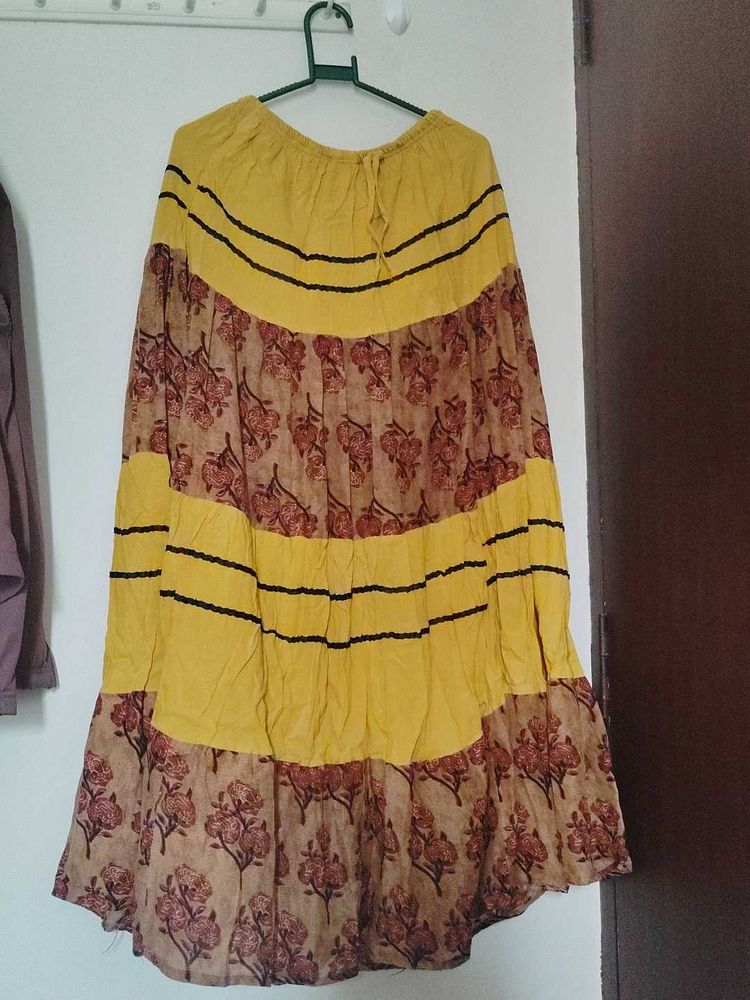 Bohemian Tiered Floral Print Skirt