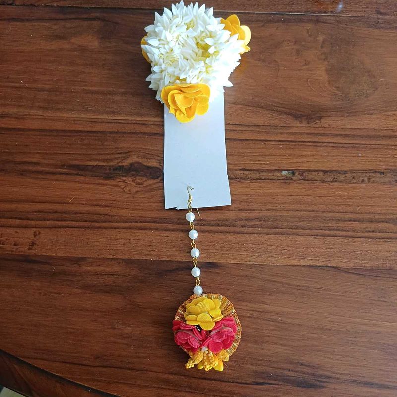 Exquisite Floral Maang Tikka &amp; Scrunchie set