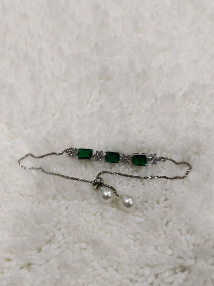 Emerald Stone Bracelet