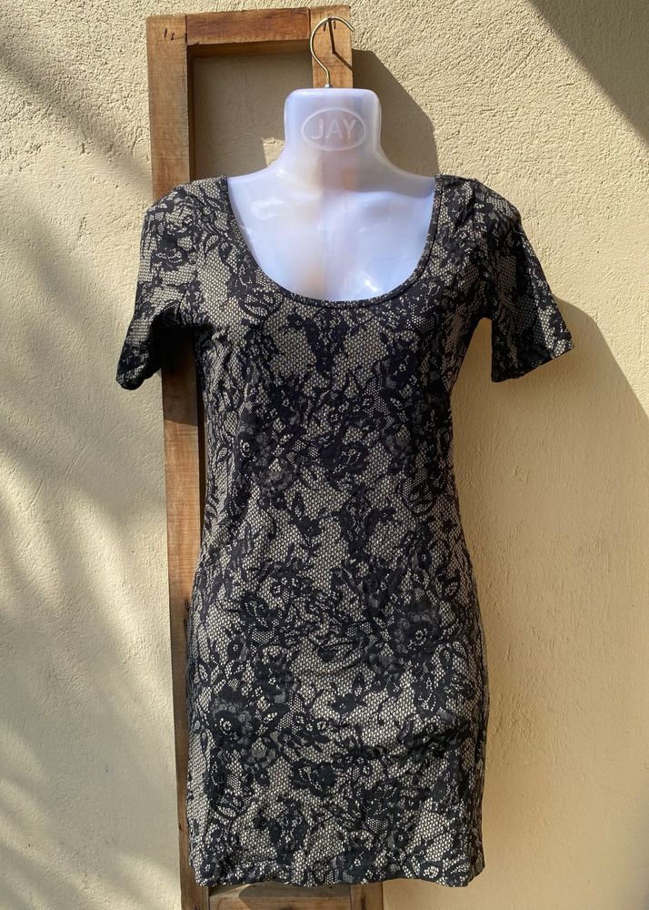 Lace Bodycon Dress