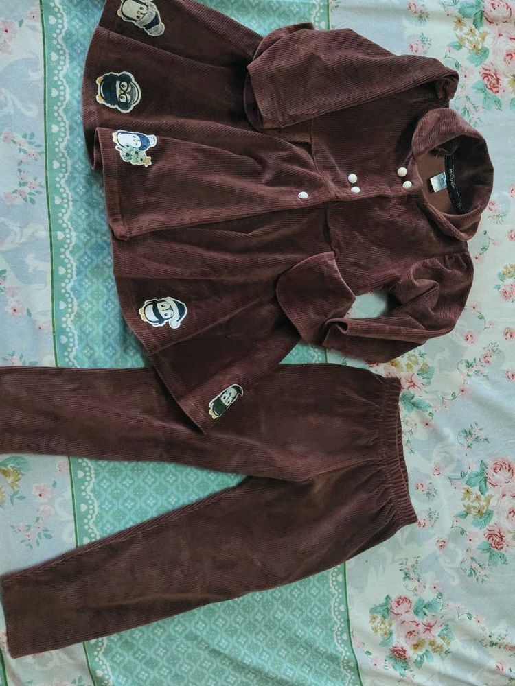 Cute velvet Outfit