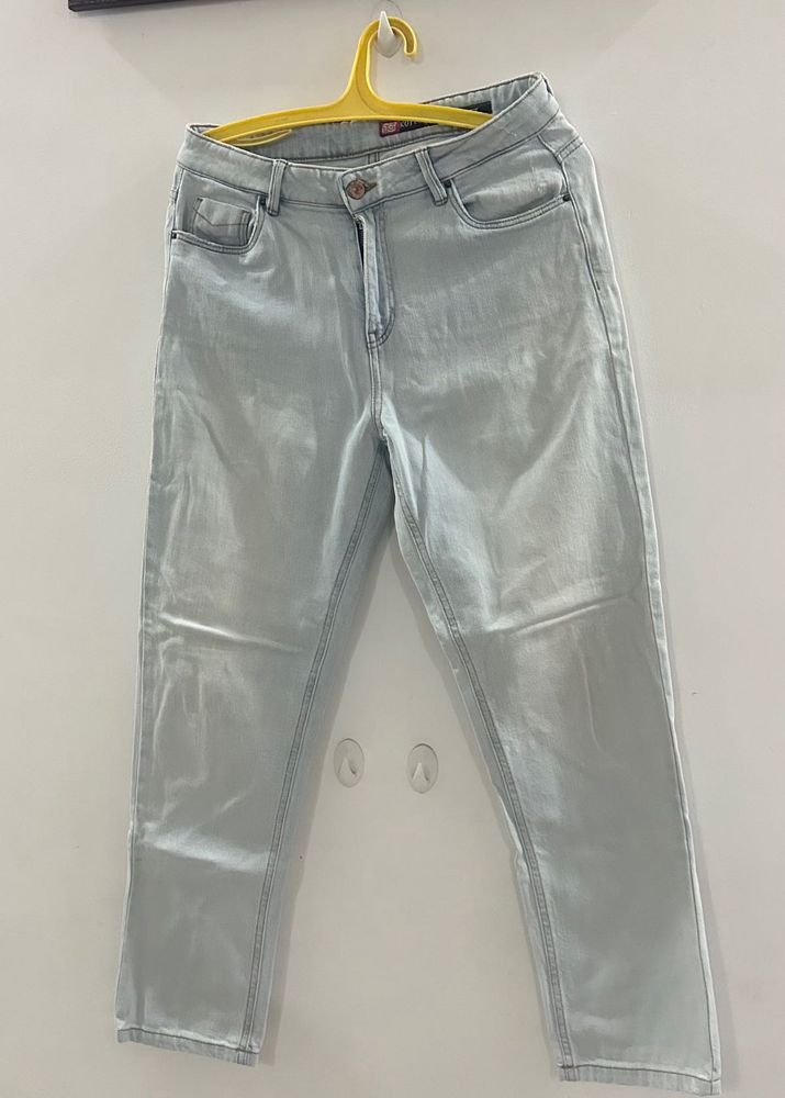 Light Wash Denim Jeans