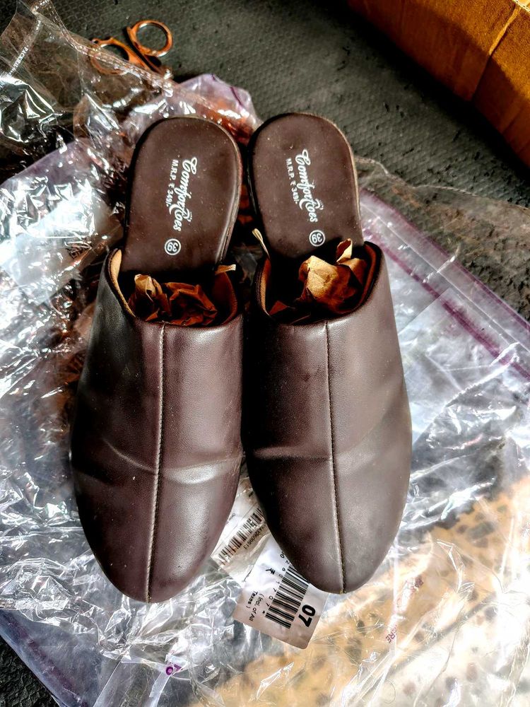 Elegant women shoes