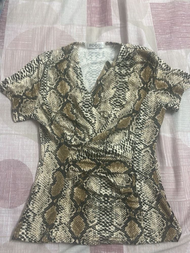 Stylish Snake Print V-Neck Top