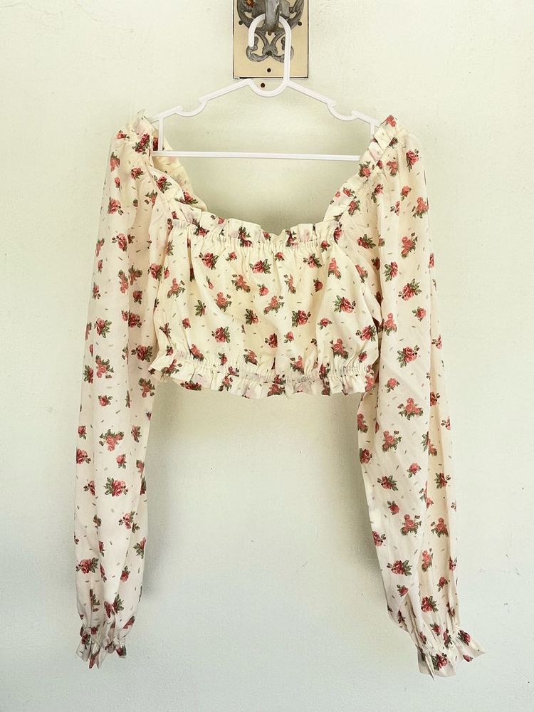 Floral Long Sleeve Crop Top