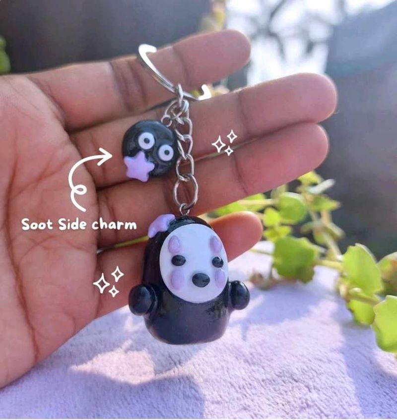 Men > Keychains | Combo: No Face Keychain🖤 + Maki Charm 🍥 | Freeup