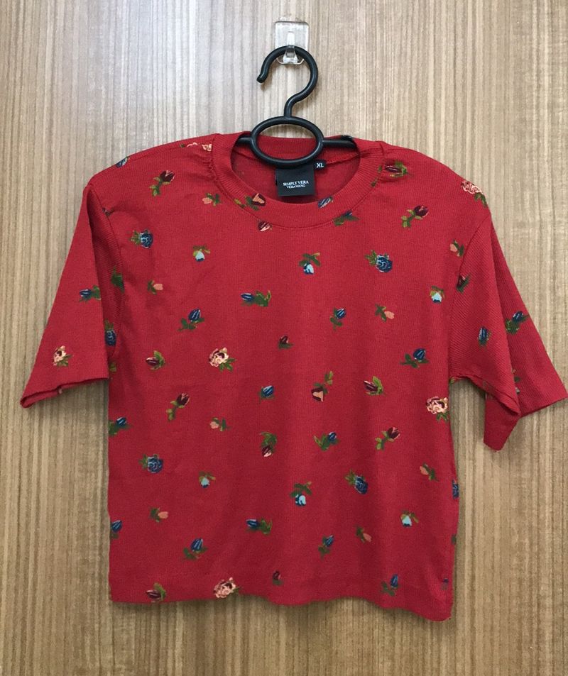 Vera Wang Floral Print Red T-shirt