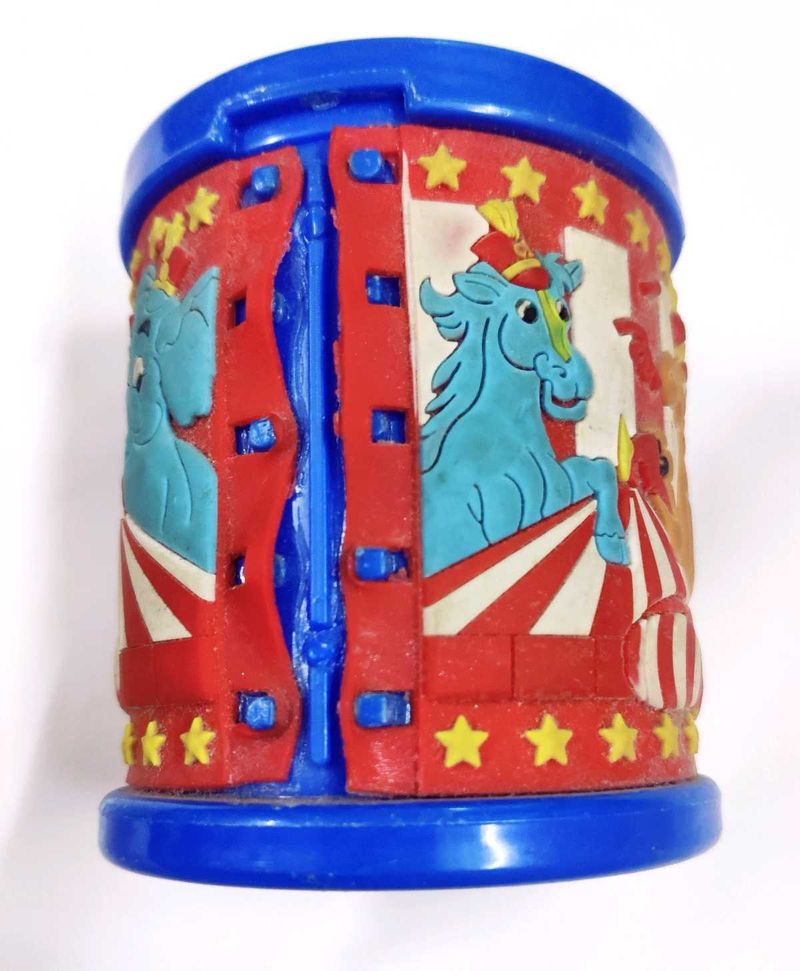 Fun Circus Themed Kids Decor Item pen standpen