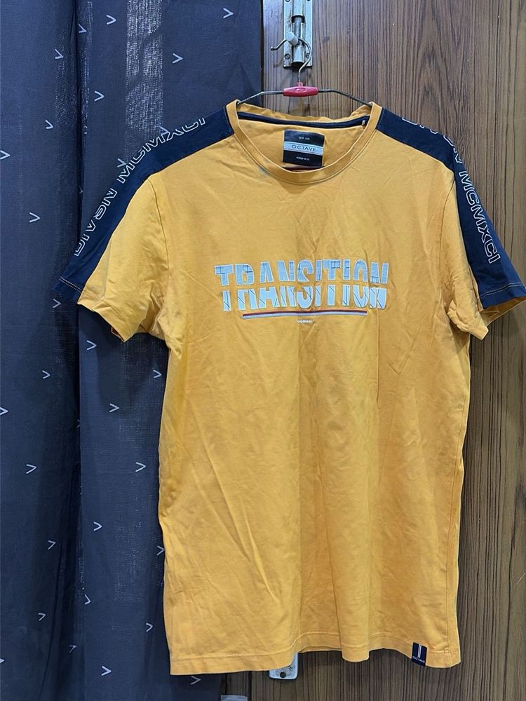 Men's Yellow Graphic Print T-Shirt