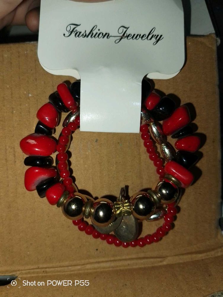 never used Chic Red &amp; Black Beaded Bracelet Se
