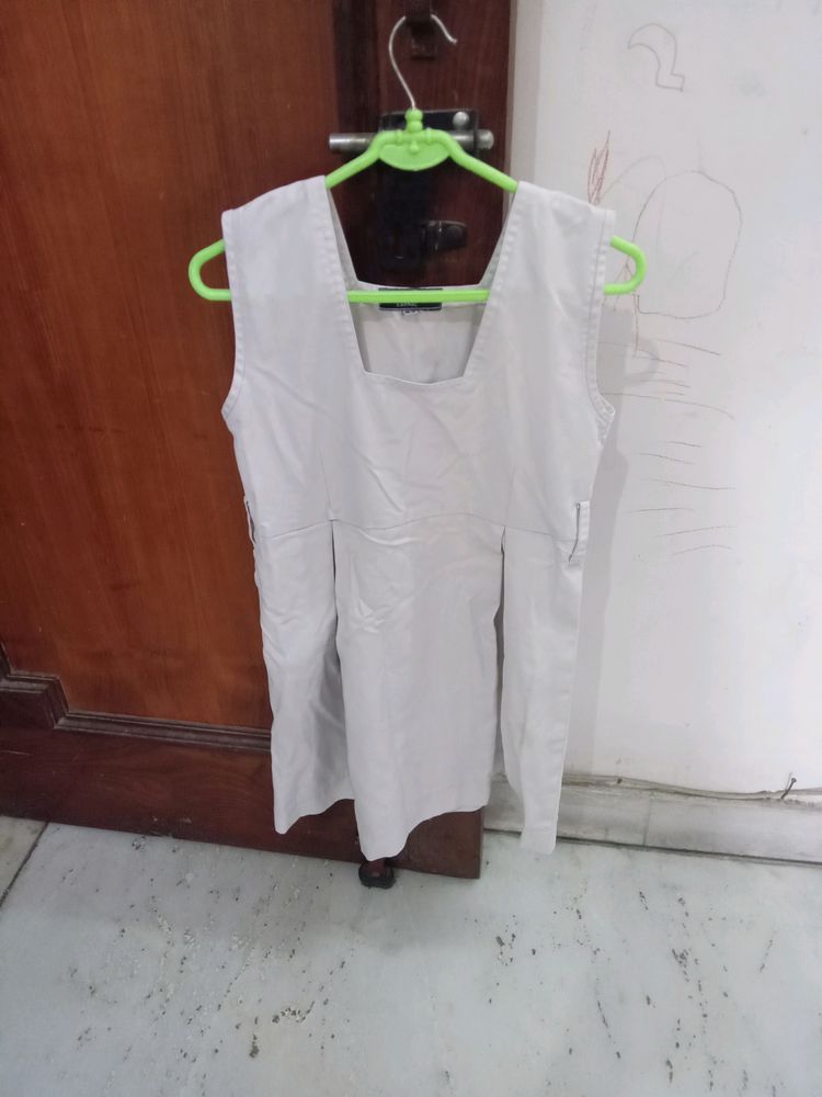 White Uniform For Girl 6 To 9 Years