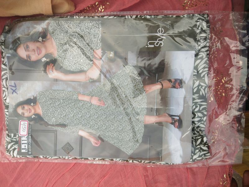Rayon  Ghera  Print  Kurti