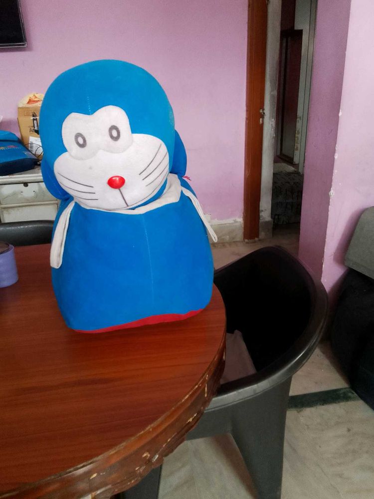 Doraemon sofa seat