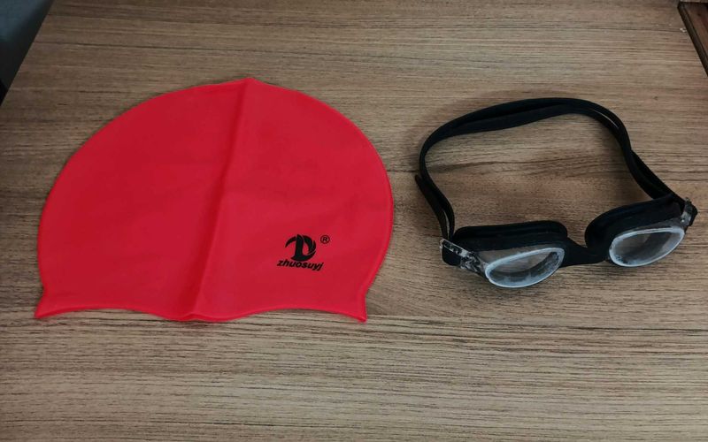 SWIM ESSENTIALS COMBO