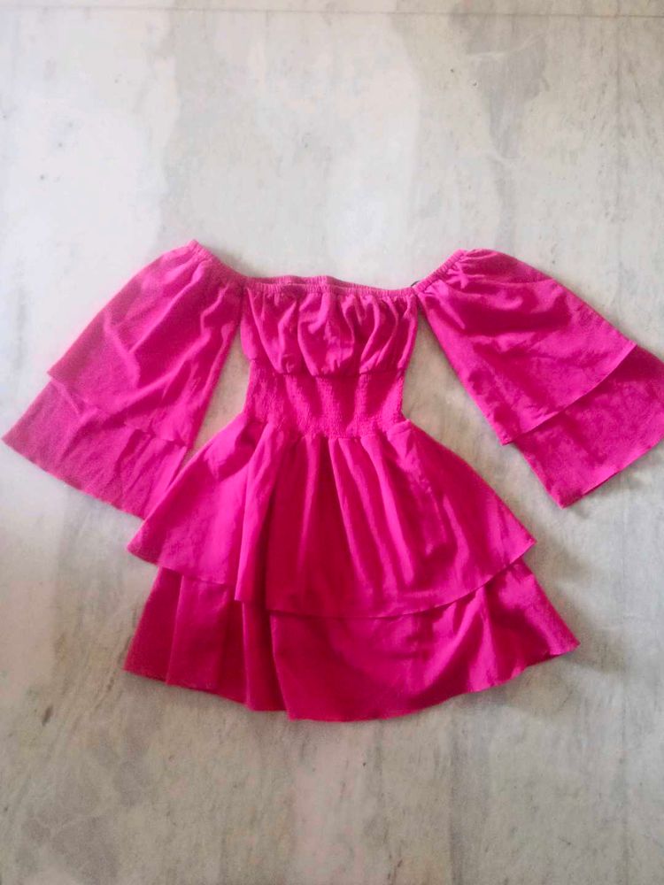 Chic Off-Shoulder Tiered Mini Dress