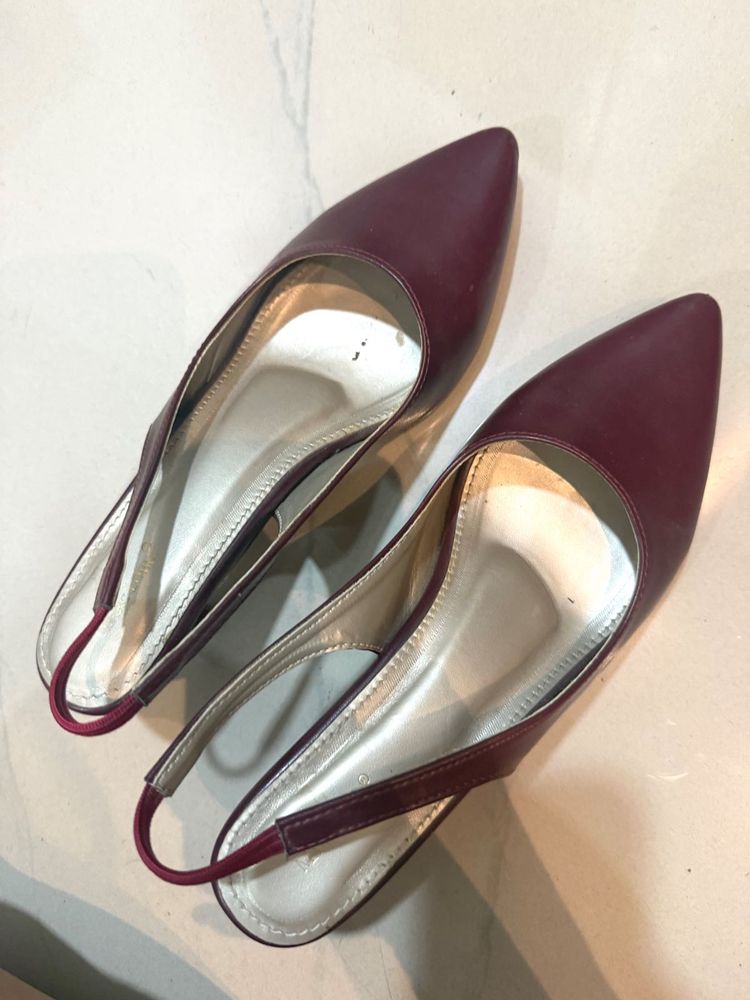 Marc Liore Burgundy kitten Heels