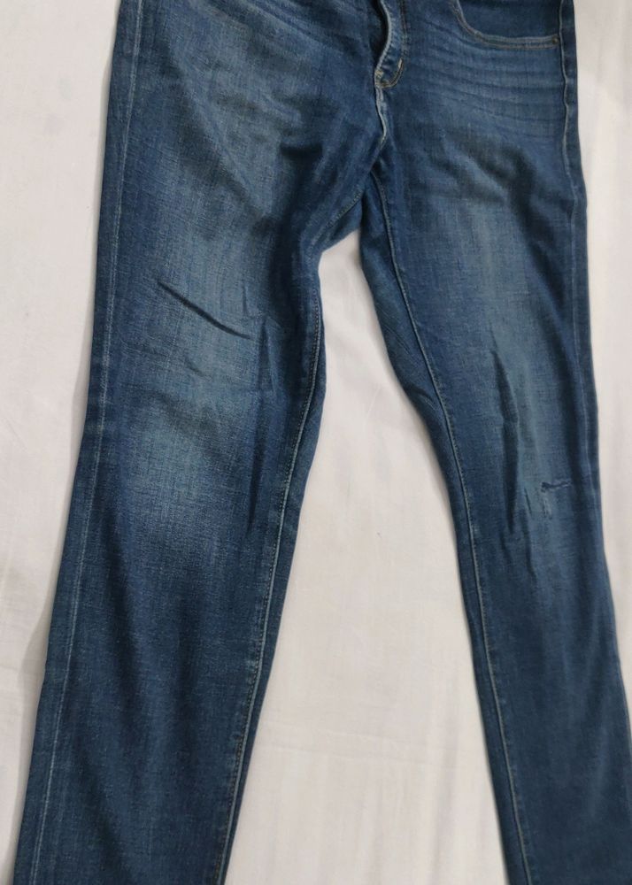 PRICE DROP❗LEVIS 311 SHAPING SKINNY DENIM