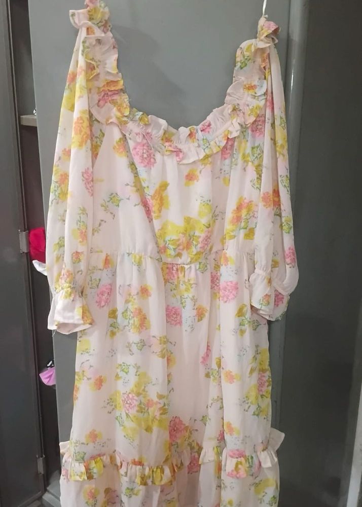 Beautiful Floral Print Dress XL Size