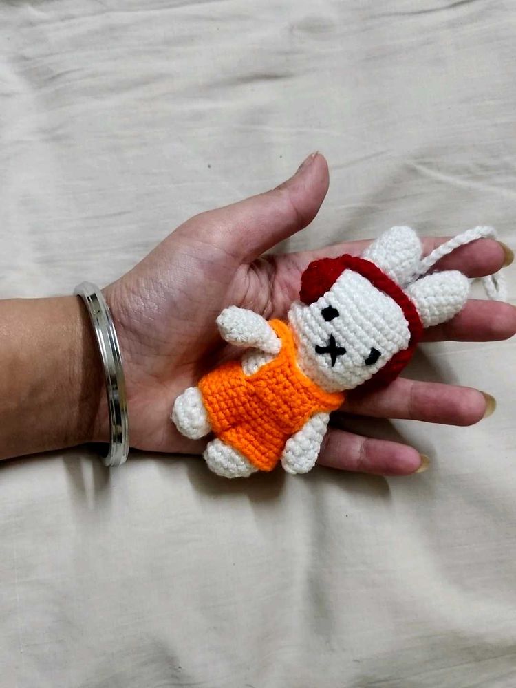 Crochet Miffy Keychain with headphones 🎧 🐇