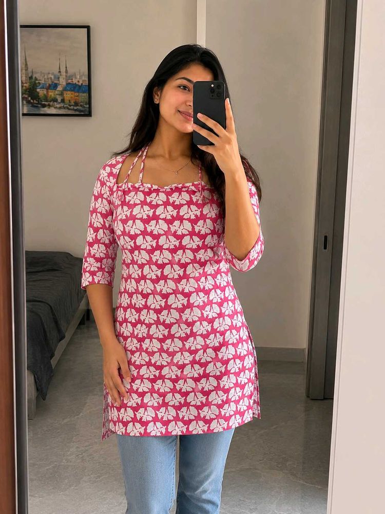 Stylish Pink Floral Print Kurta