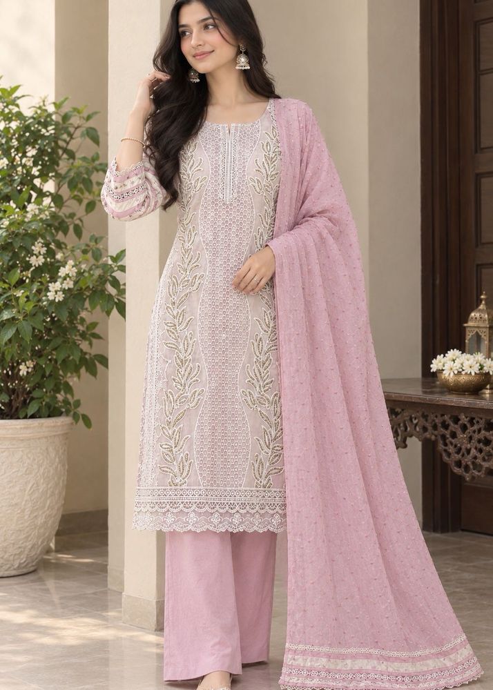 Elegant Chikankari Kurta Set